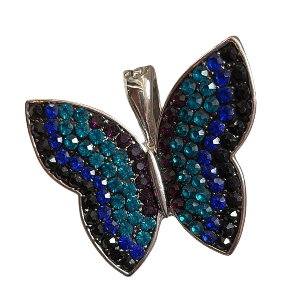 Elegant Blue Butterfly Magnetic Bale Crystal Pendant